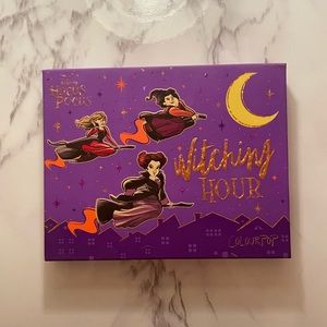 Hocus-pocus Witching Hour Color Pop eyeshadow pallet